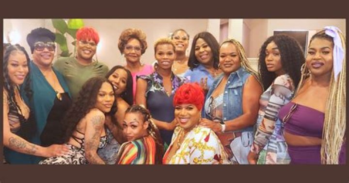Trailblazing Black Trans Group Unveils Gender-Affirming Makeup Haven In Chicago
